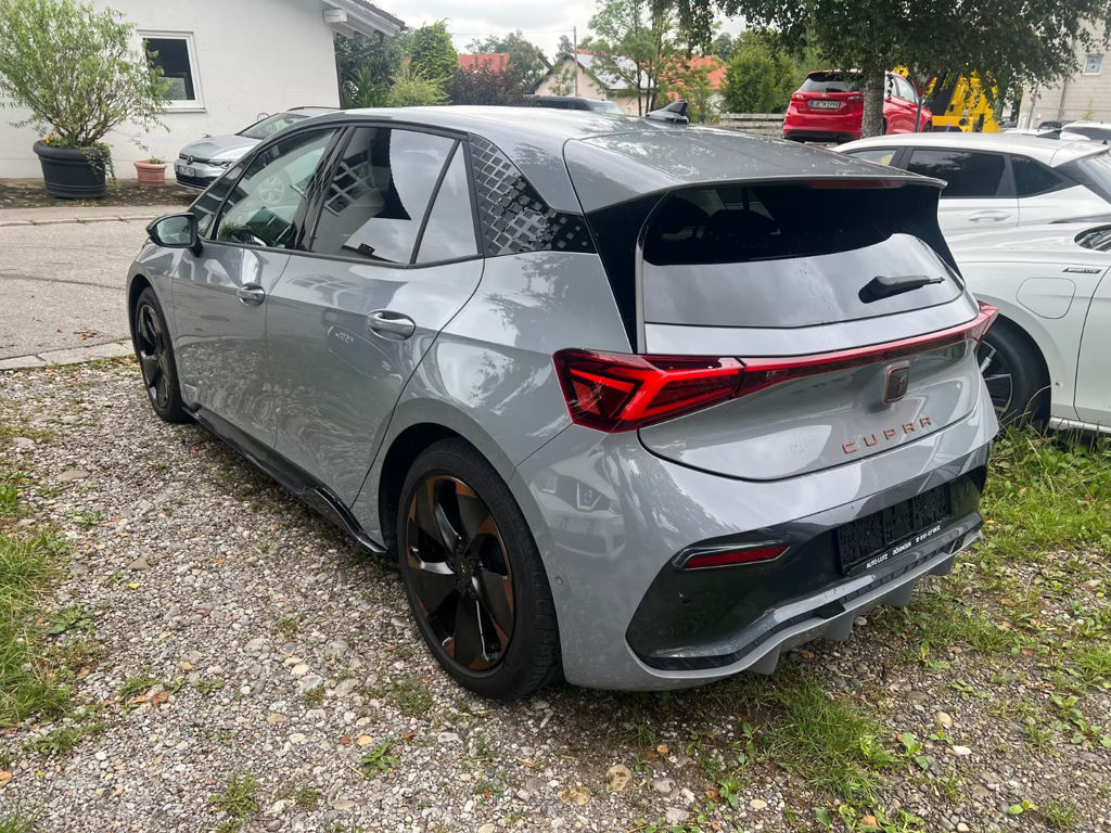 Cupra Born