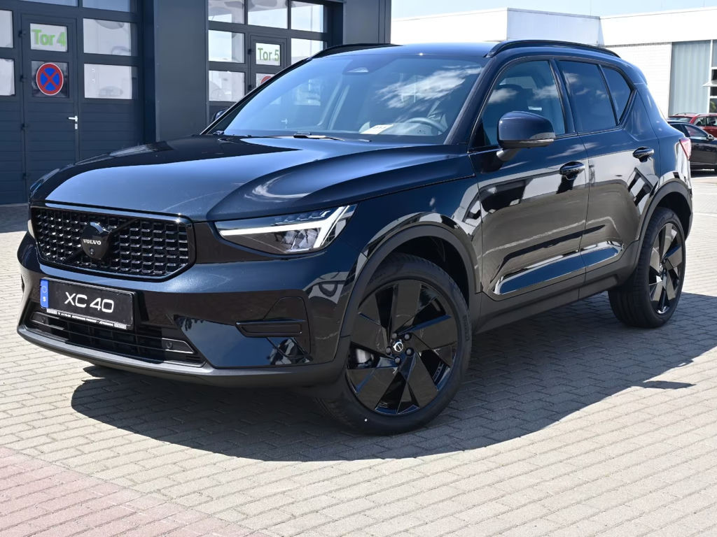 Volvo XC40 Plus