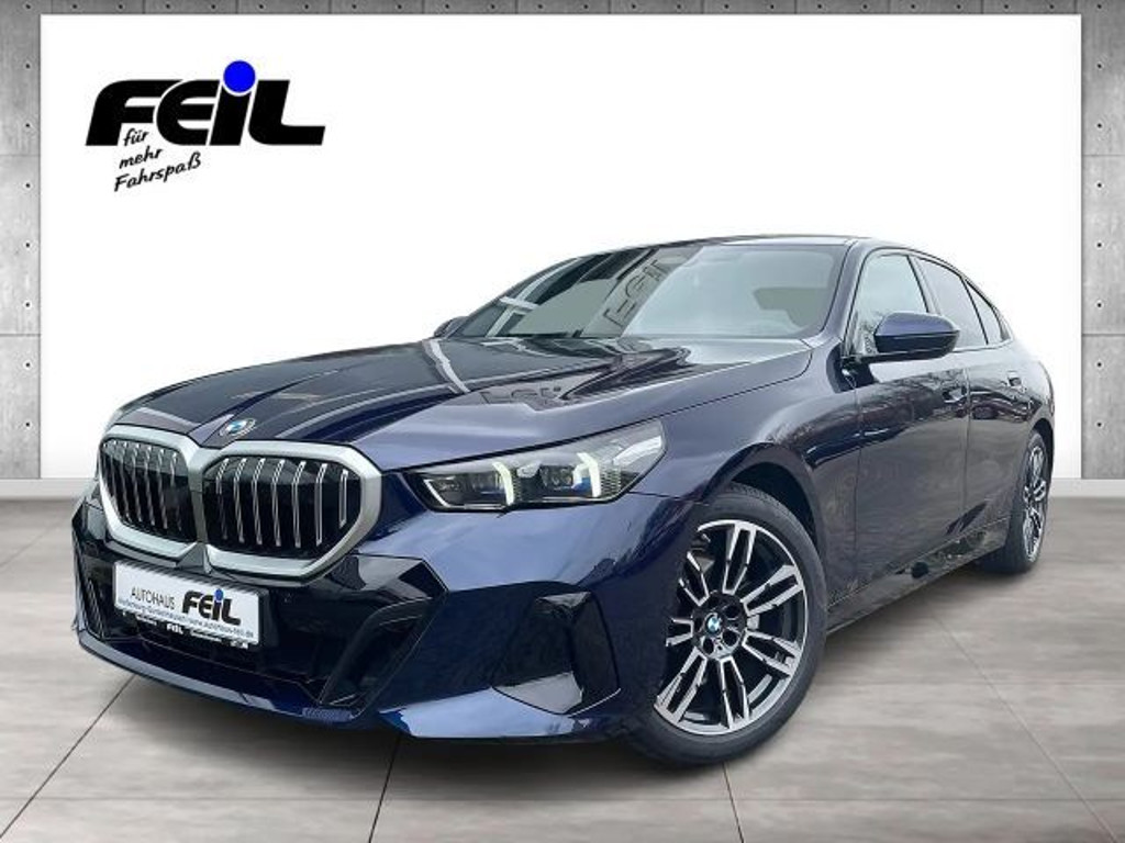 BMW 5 Serie 520 M-Sport Sedan 520i