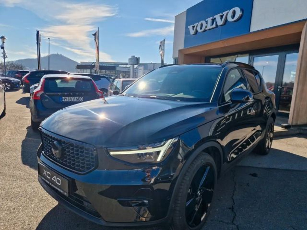 Volvo XC40 Plus