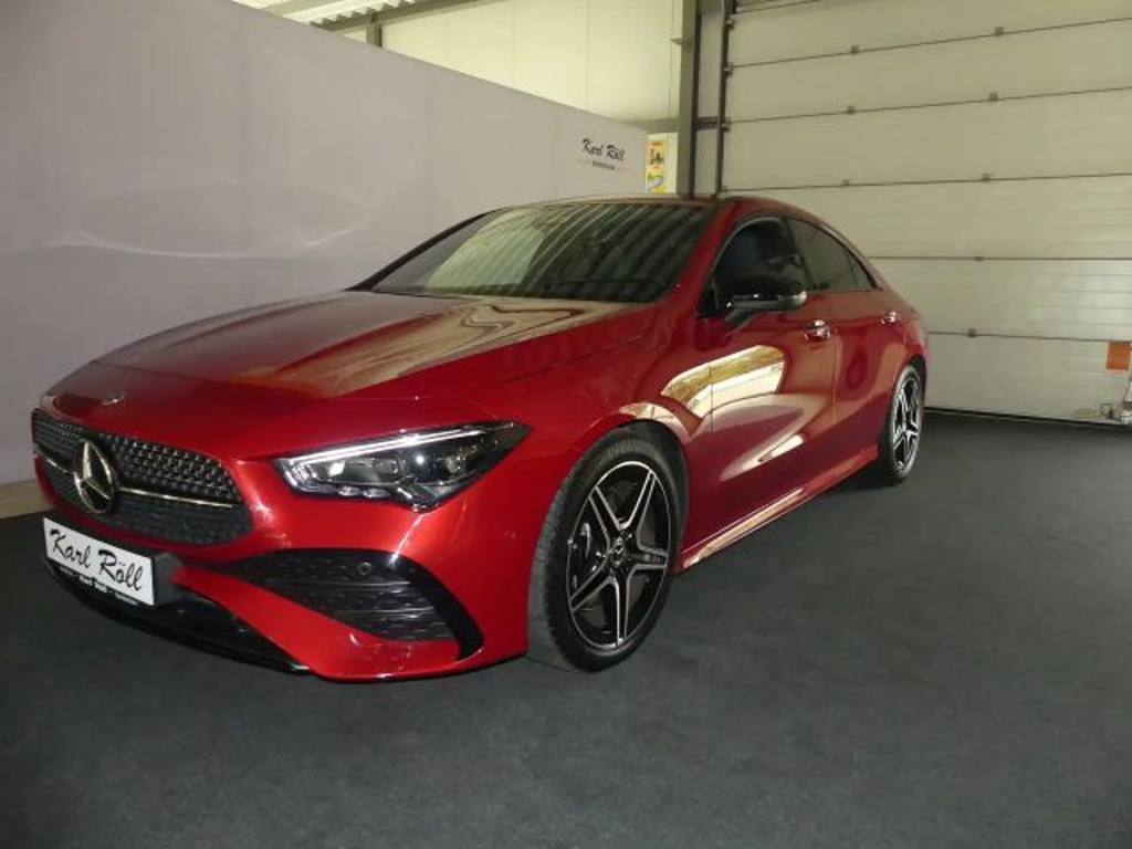 Mercedes-Benz CLA-Klasse CLA 200 AMG Line Coupé Sedan