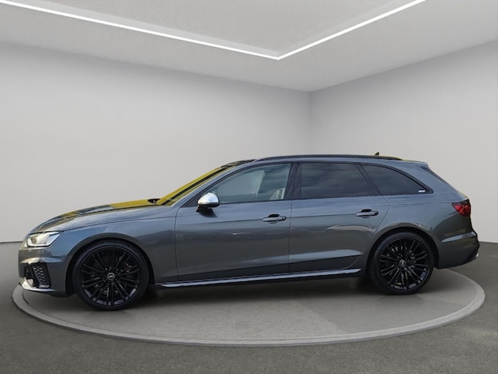 Audi S4