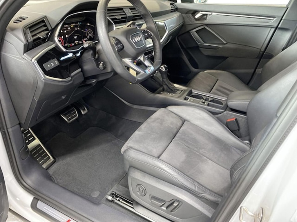 Audi RS Q3