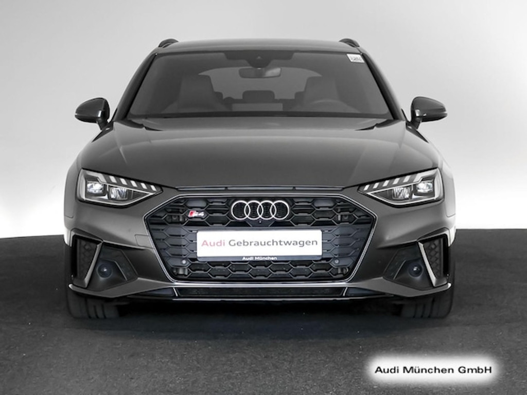 Audi S4