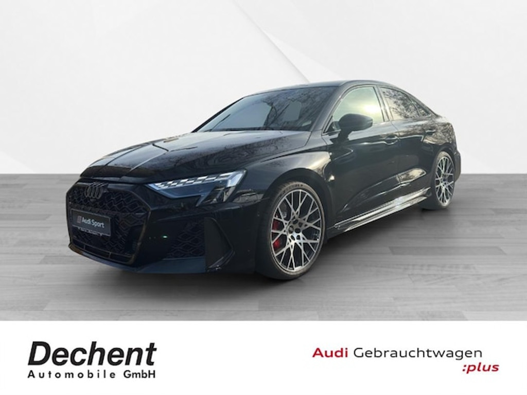 Audi RS3 Sedan Quattro S-Tronic
