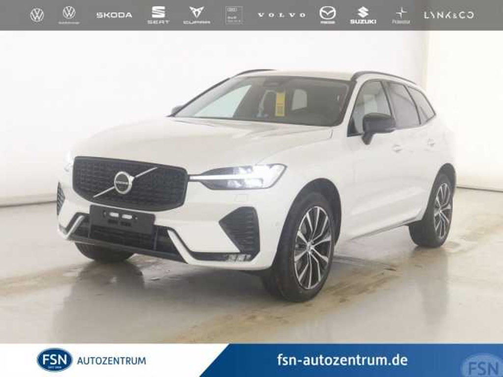 Volvo XC60 AWD Plus Dark
