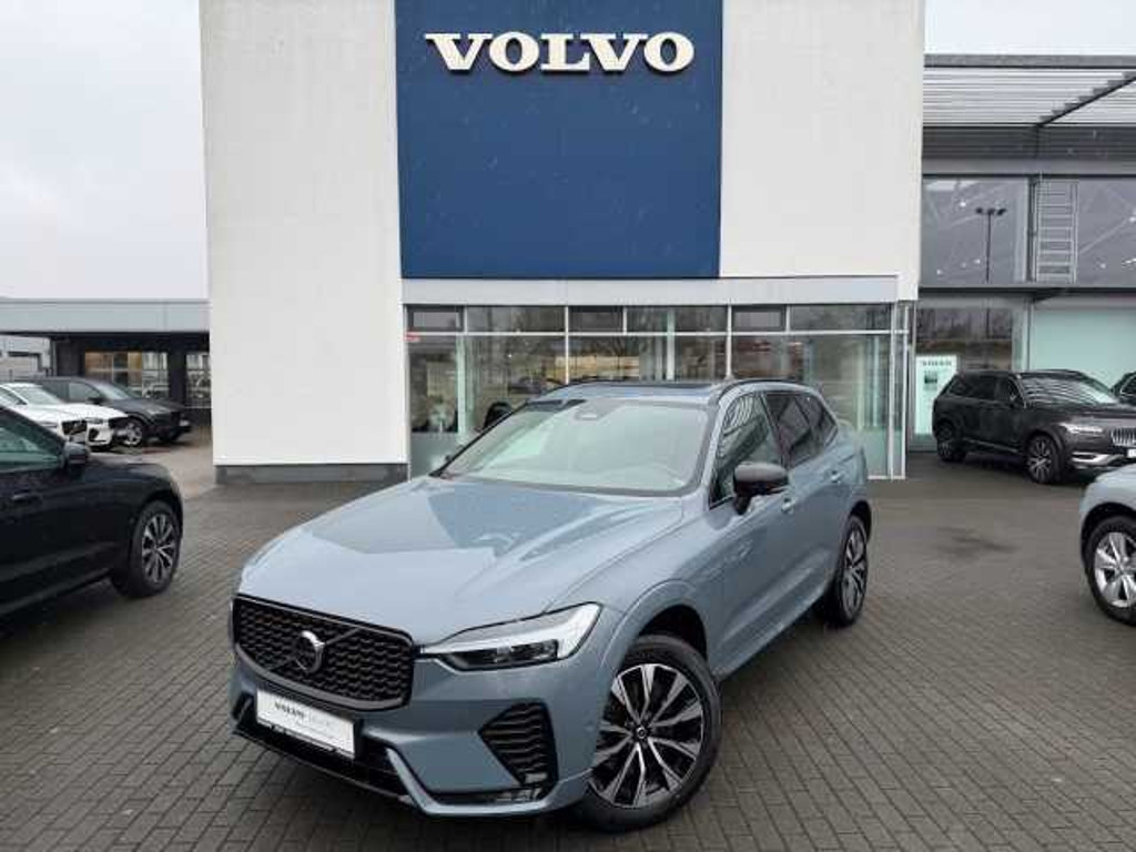 Volvo XC60 Plus Dark