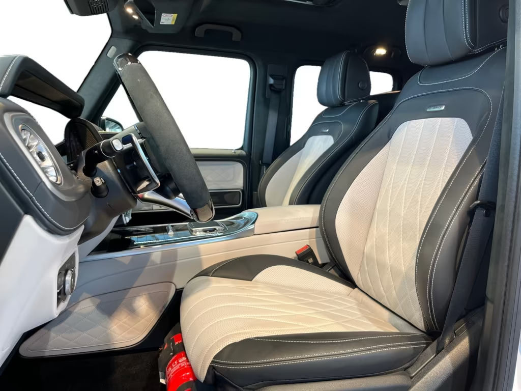 Mercedes-Benz G-Klasse