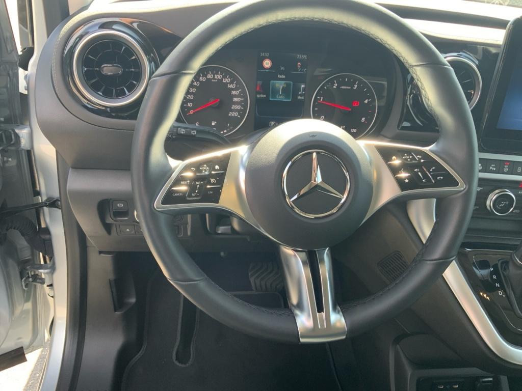 Mercedes-Benz T 180