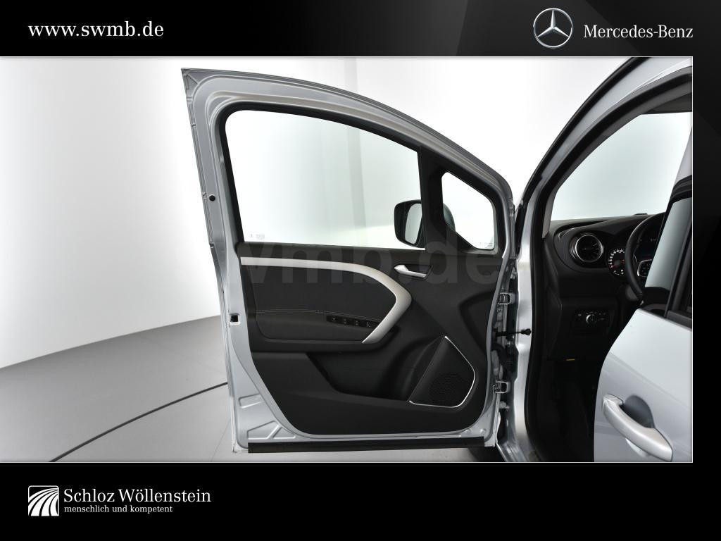 Mercedes-Benz T 180