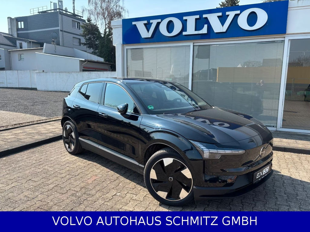 Volvo EX30 AWD Plus Vierwielaandrijving Twin motor