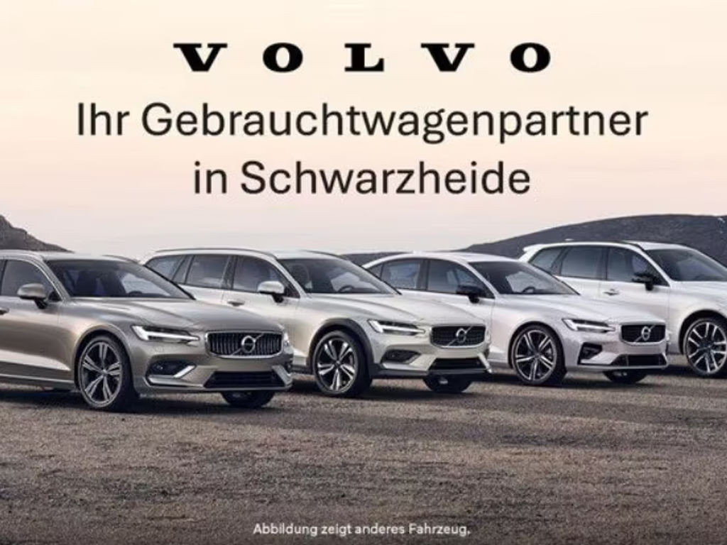 Volvo XC40 Plus Dark