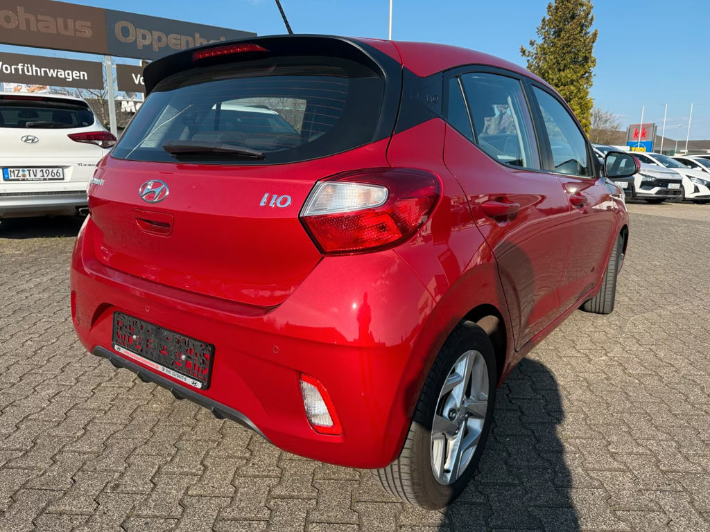 Hyundai i10