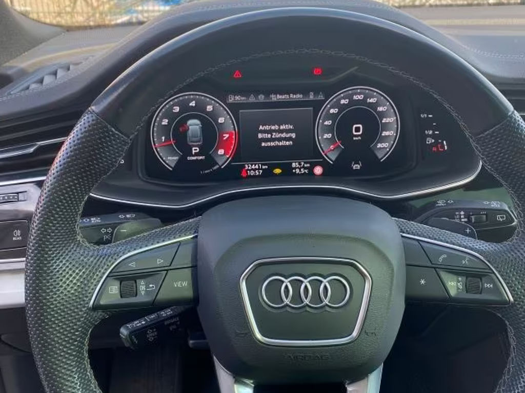 Audi SQ8