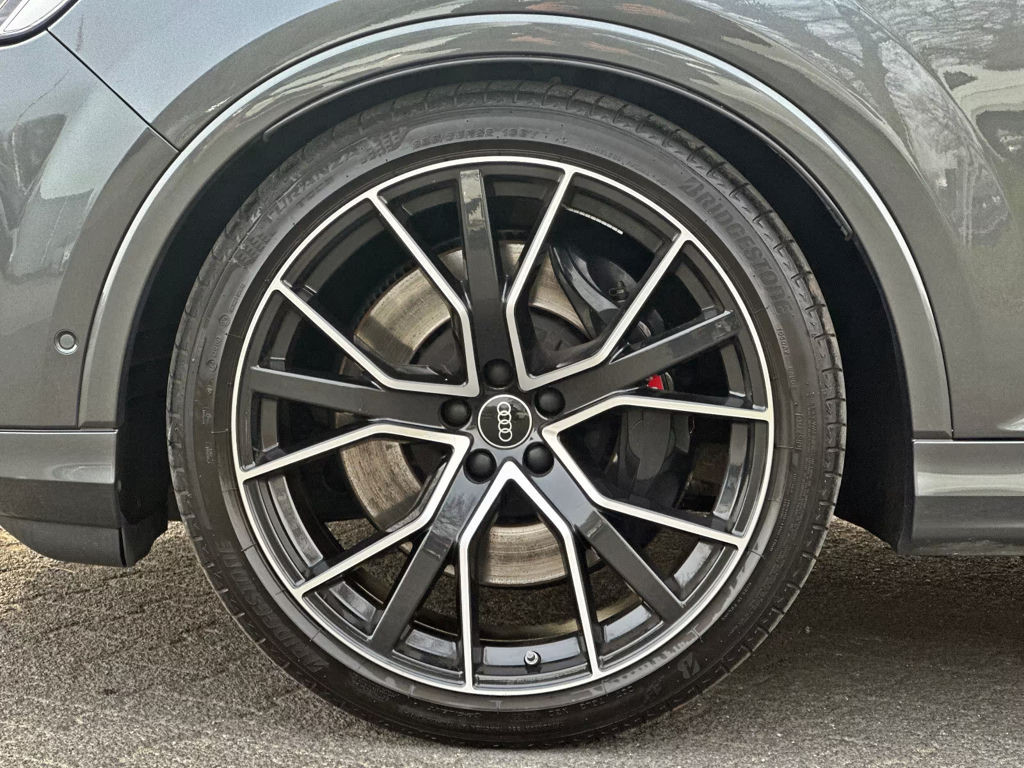 Audi SQ7