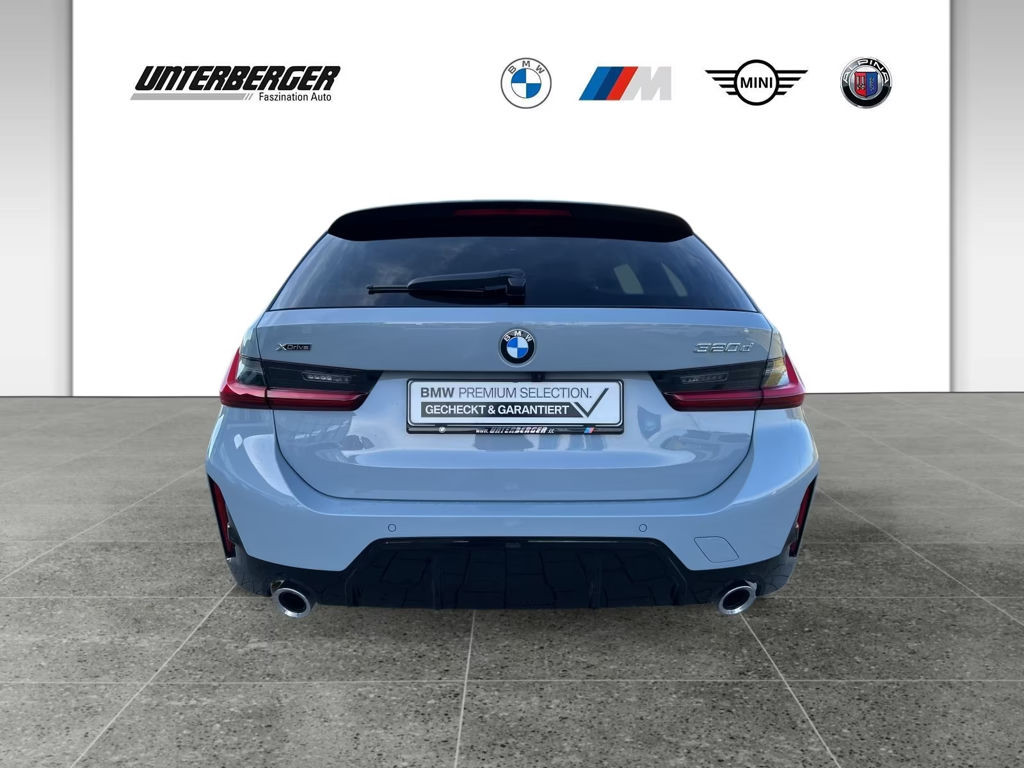 BMW 3 Serie 320 M-Sport xDrive Touring 320d