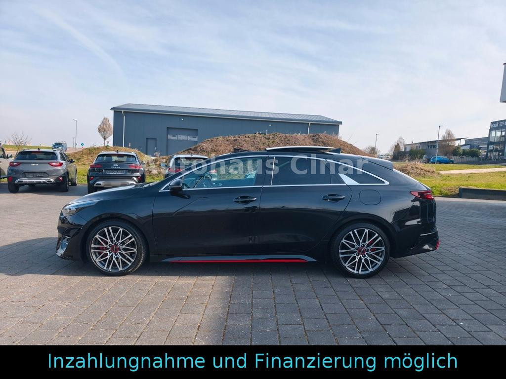 Kia ProCeed