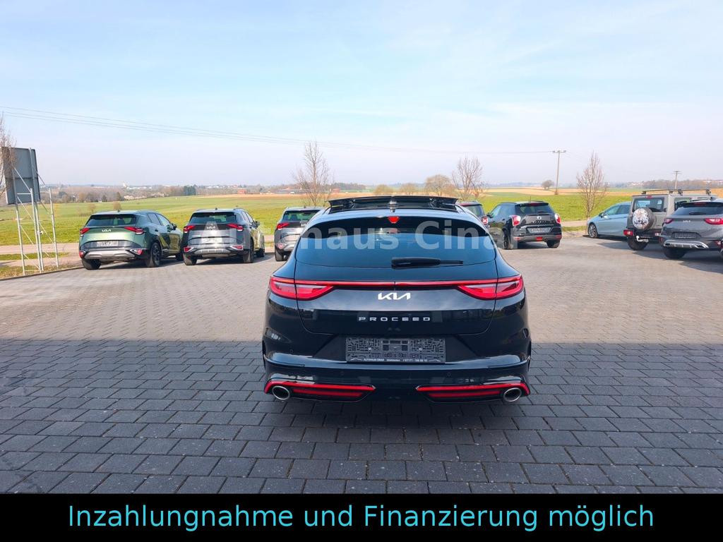 Kia ProCeed