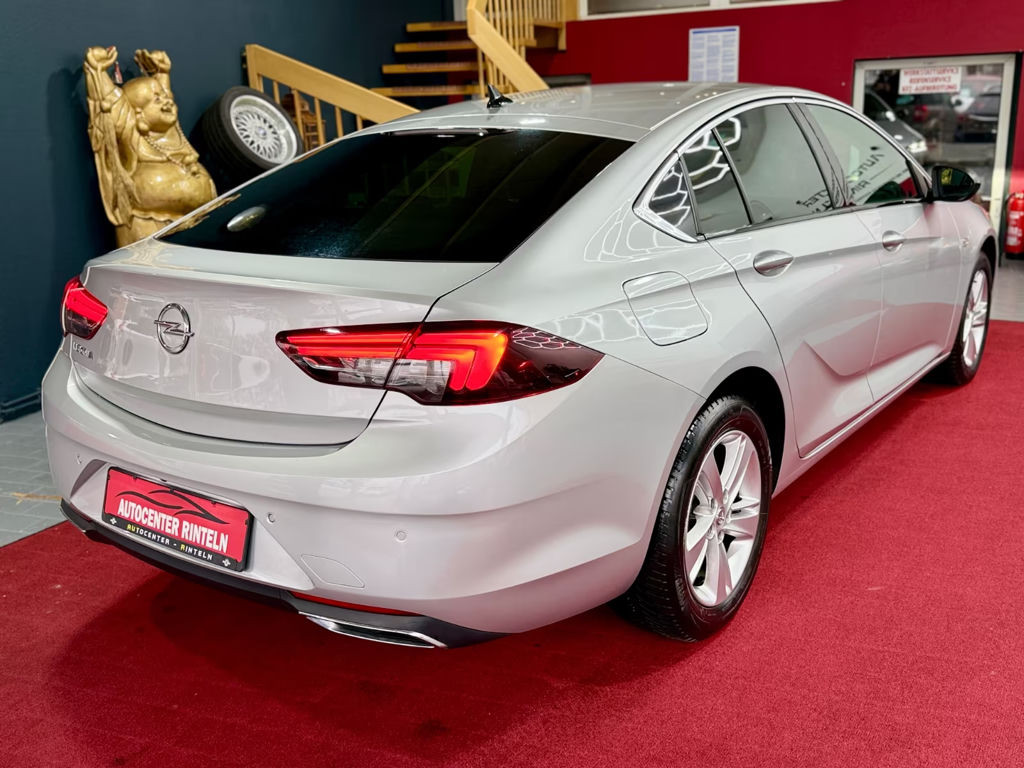 Opel Insignia Grand Sport 2.0 CDTI