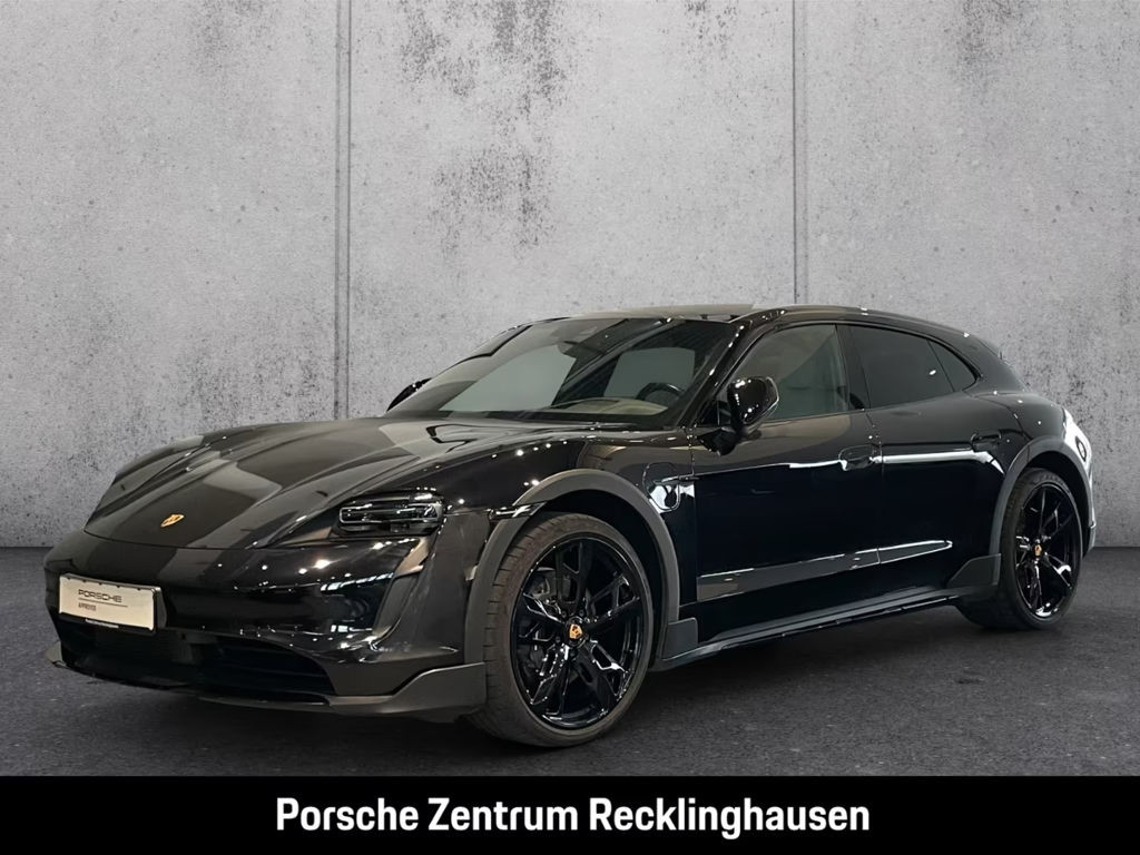 Porsche Taycan Cross Turismo 4