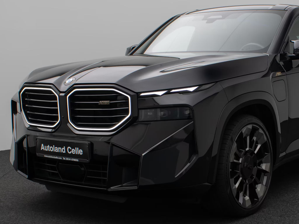 BMW XM