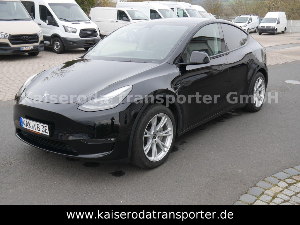 Tesla Model Y Long Range Dual Motor AWD