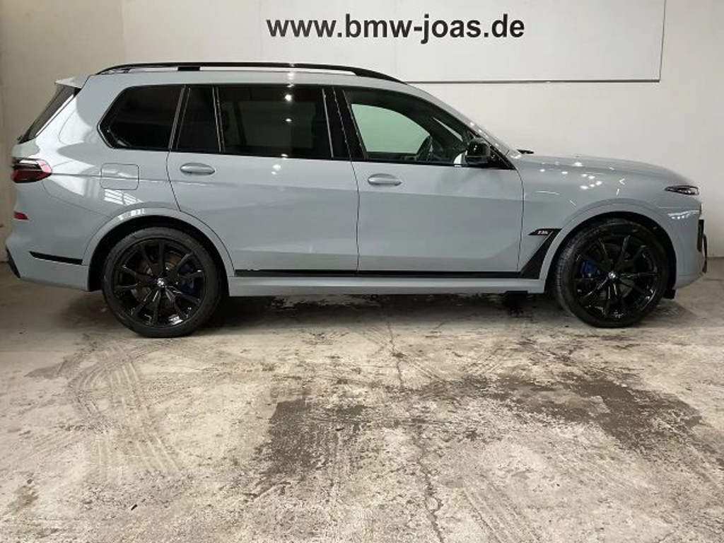 BMW X7 M