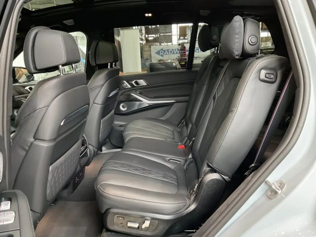 BMW X7 M