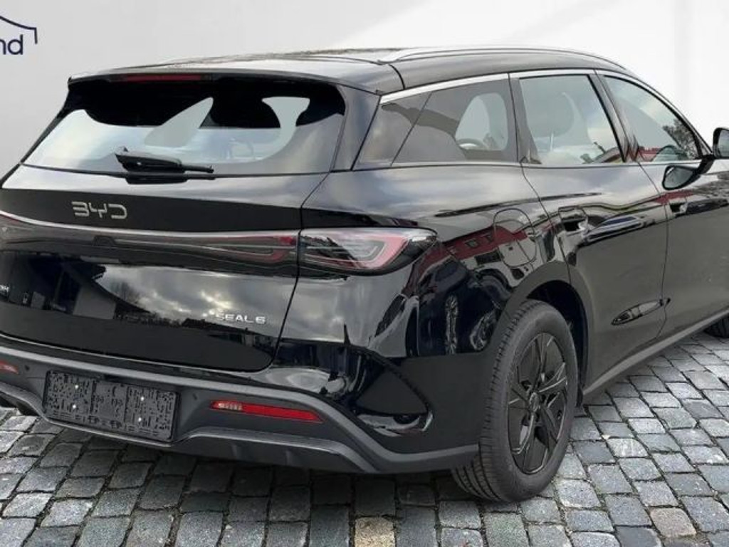 BYD Seal 6