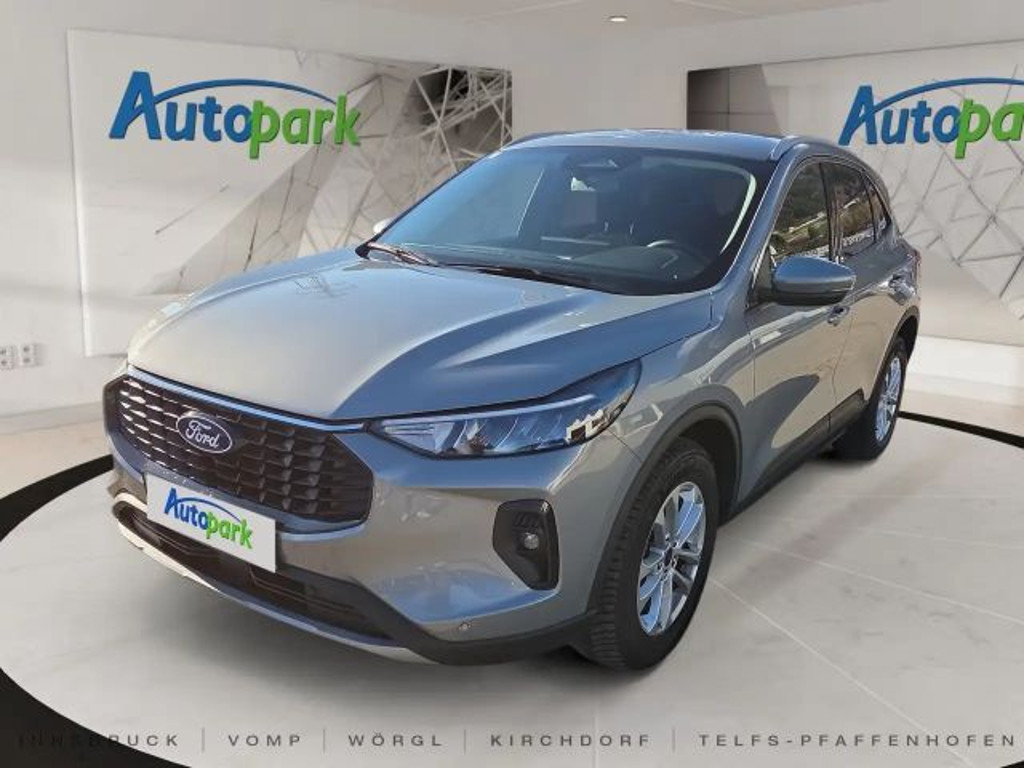 Ford Kuga Titanium Hybrid