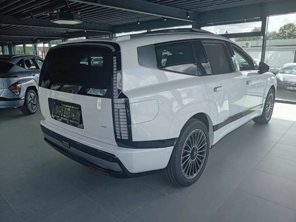 Hyundai IONIQ 9