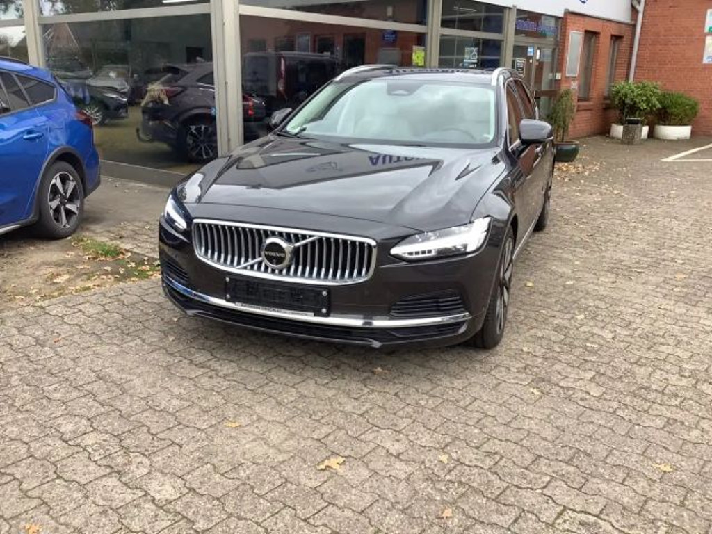Volvo V90 Recharge Bright Ultra