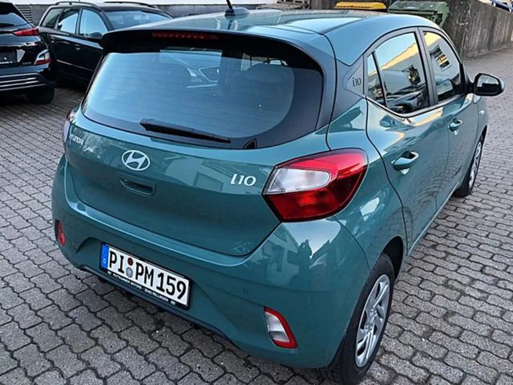 Hyundai i10