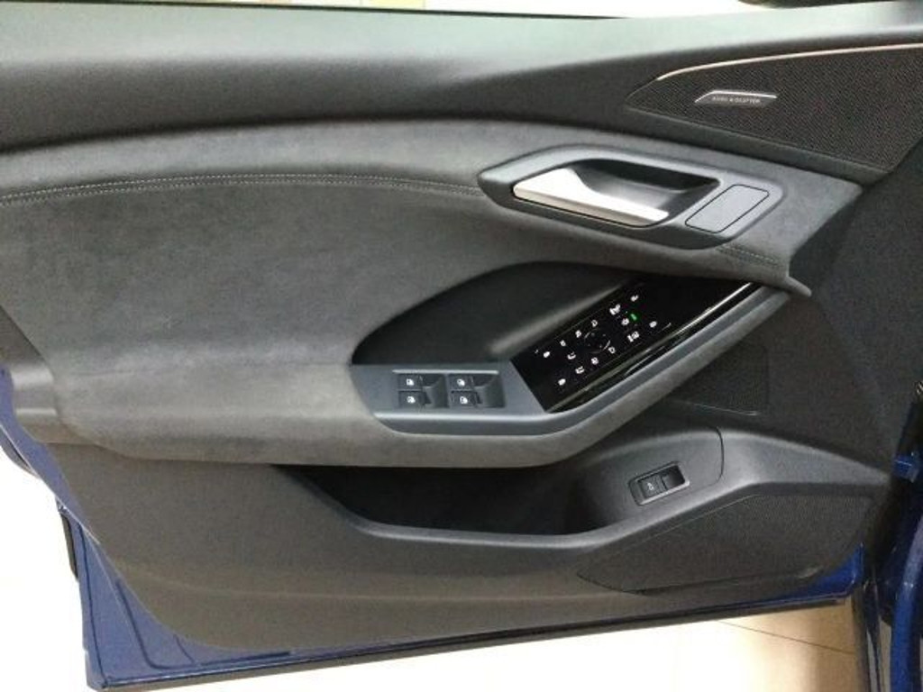 Audi SQ6 e-tron