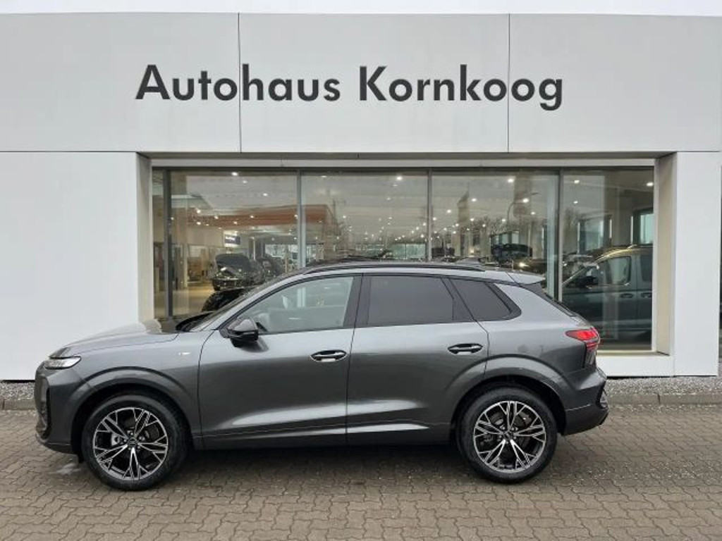 Audi Q3 S-Line S-Tronic
