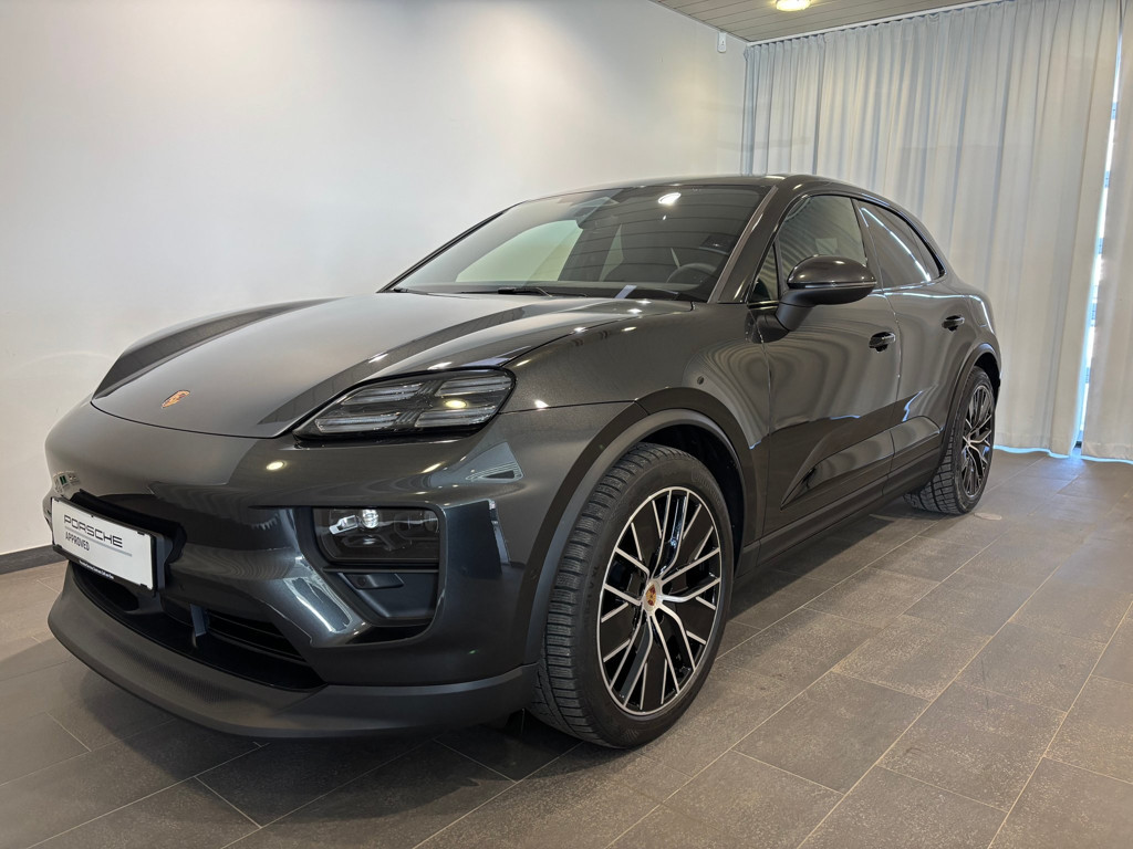 Porsche Macan 4