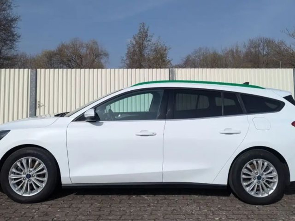 Ford Focus Wagon Titanium