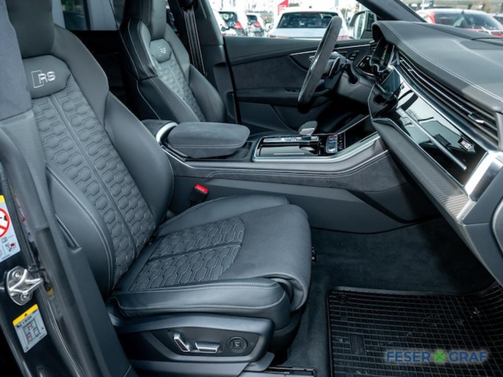 Audi RS Q8