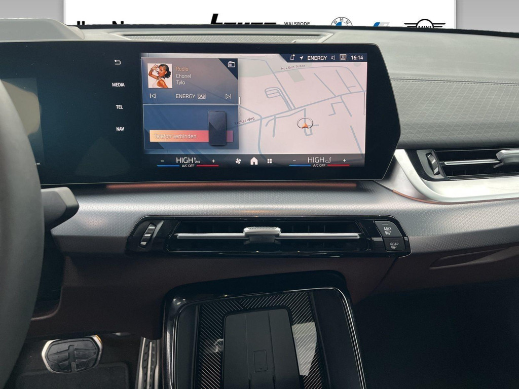 BMW iX2