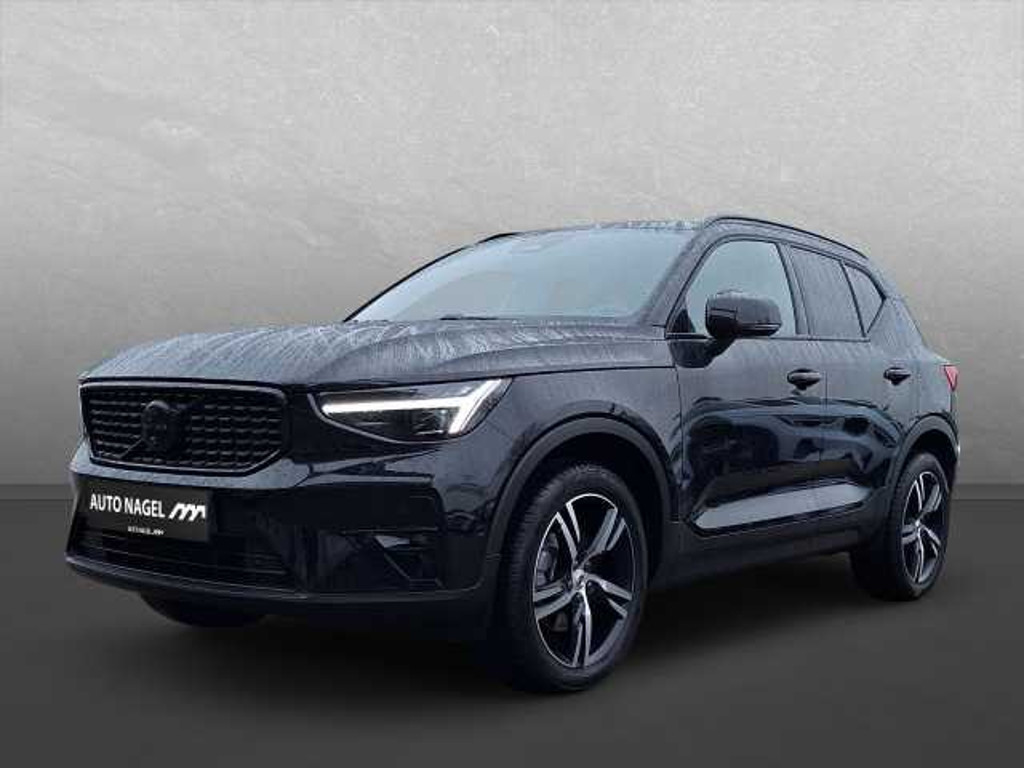 Volvo XC40 Plus