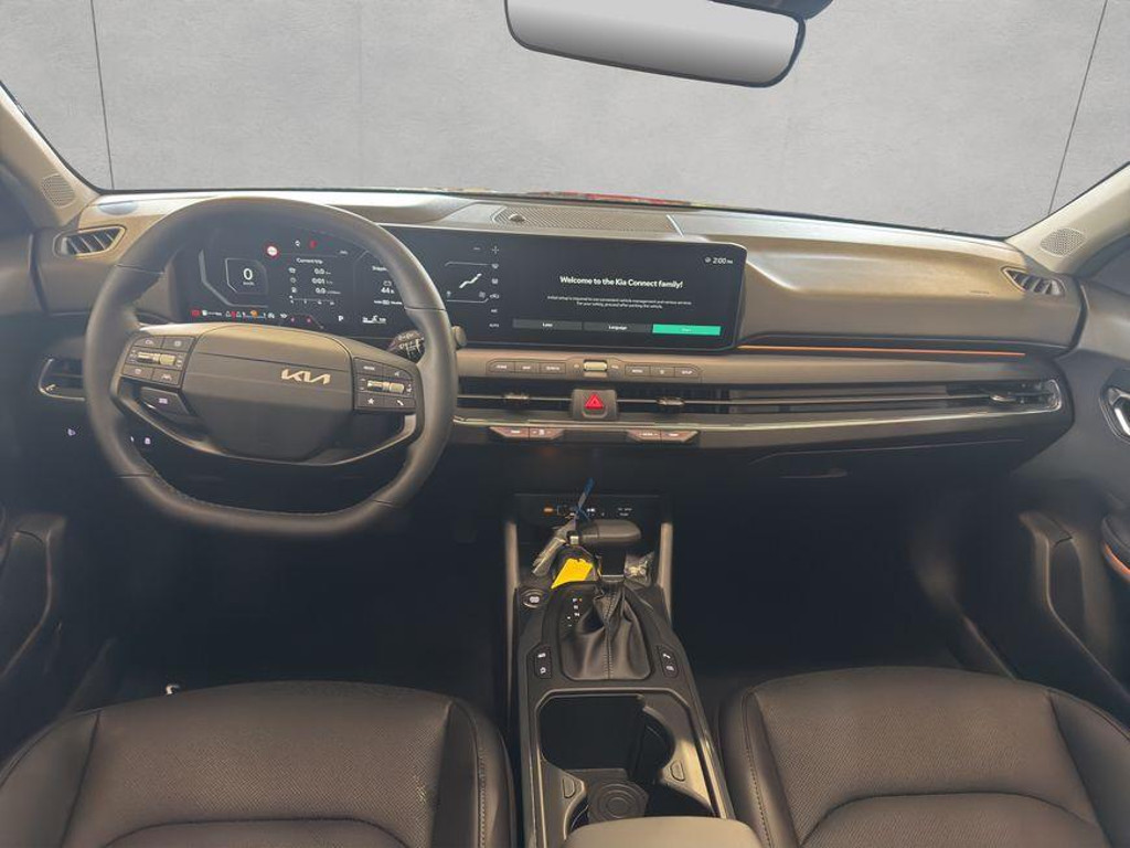Kia K4