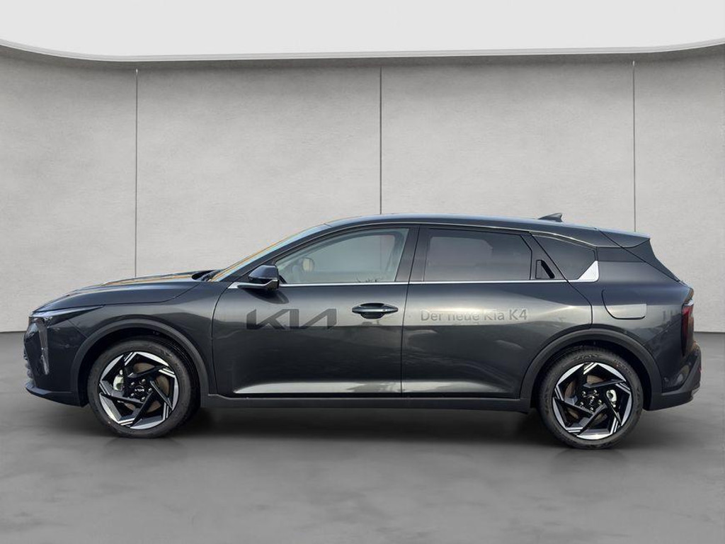 Kia K4