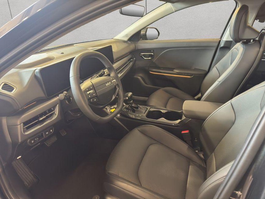 Kia K4