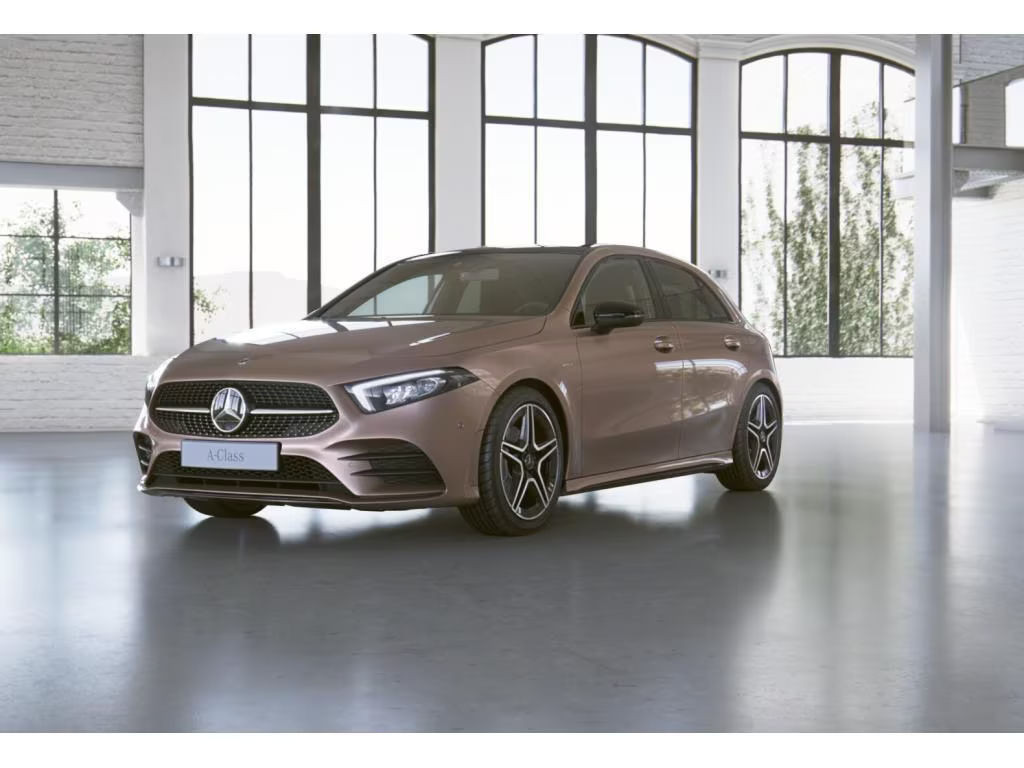 Mercedes-Benz A-Klasse A 200 AMG Line A 200 d Hatchback