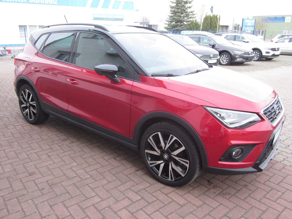 Seat Arona