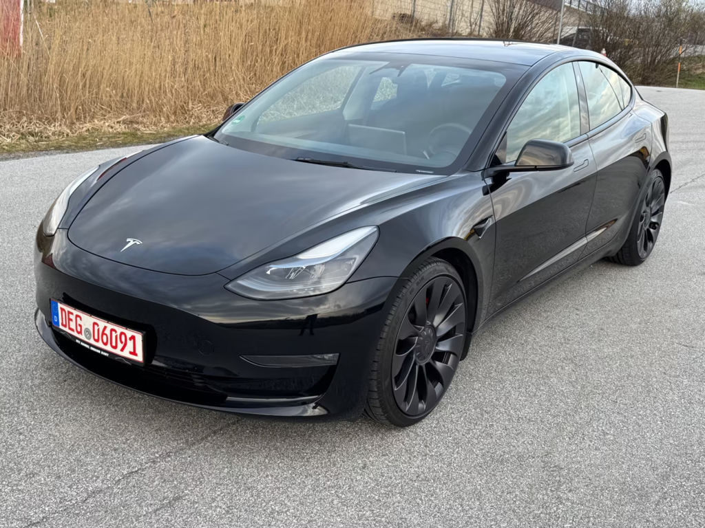 Tesla Model 3 Performance Dual Motor AWD