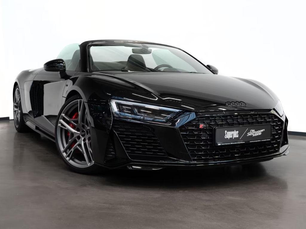 Audi R8