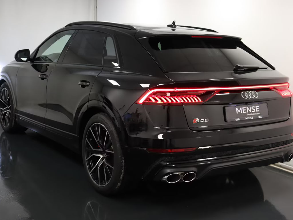 Audi SQ8