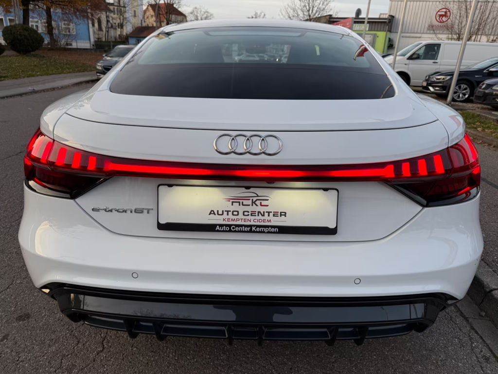Audi e-tron GT