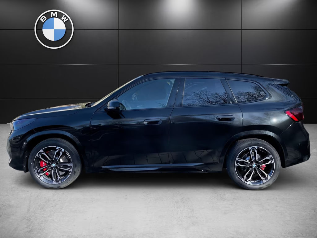 BMW iX1